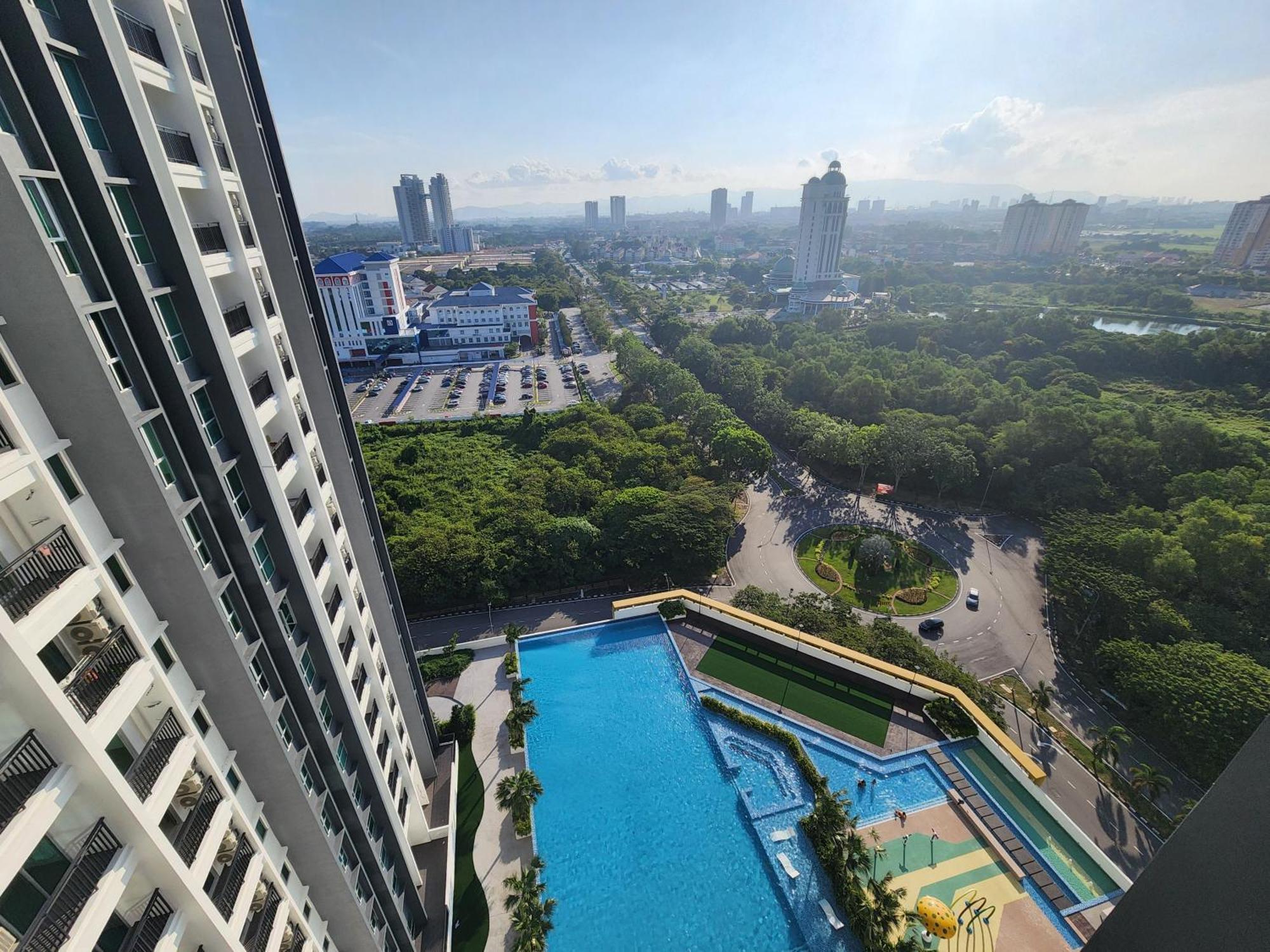 Metropol Serviced Apartment Bukit Mertajam Eksteriør bilde